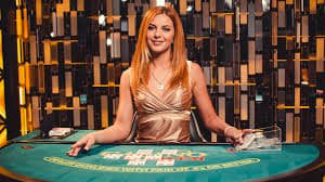 Dasbor multipermainan senior 4d dengan kasino dealer langsung dan tampilan slot